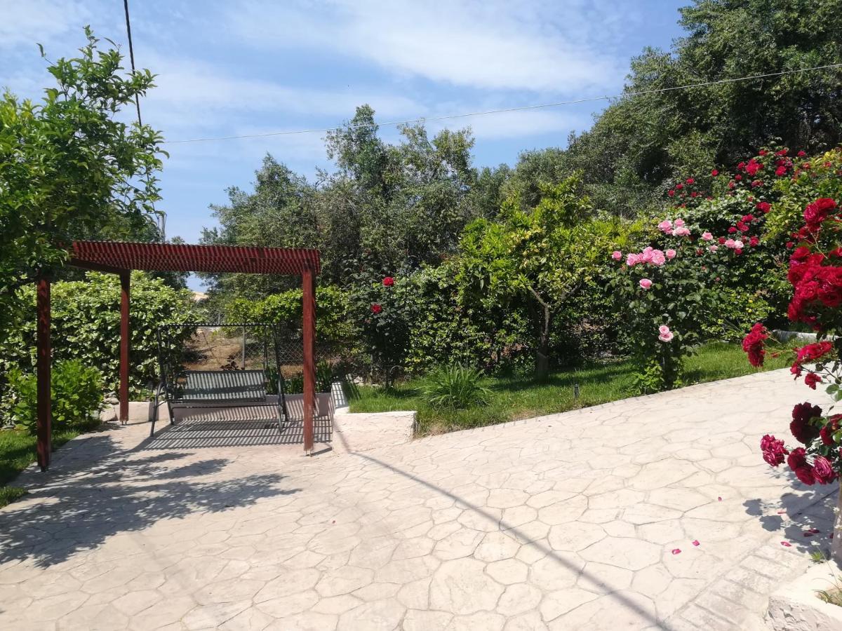 Ey House Villa Halikounas Екстериор снимка